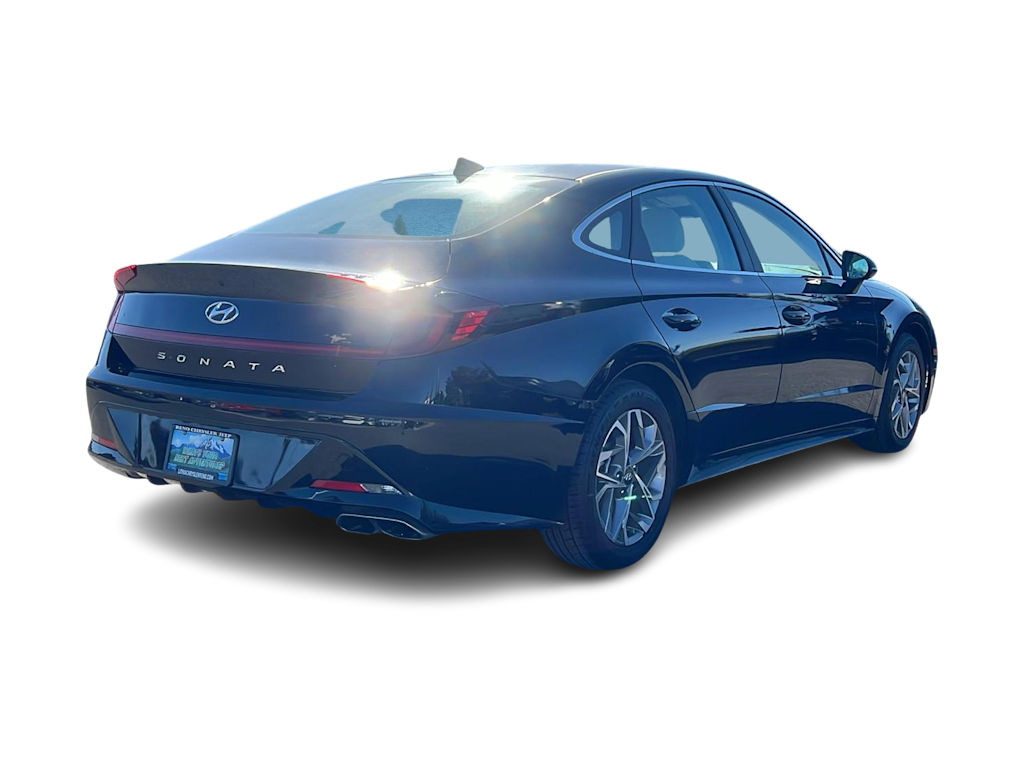 Thumbnail: 2023 Hyundai Sonata - 22