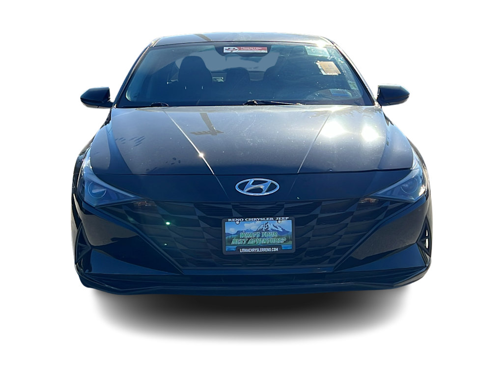 Thumbnail: 2023 Hyundai Elantra - 4