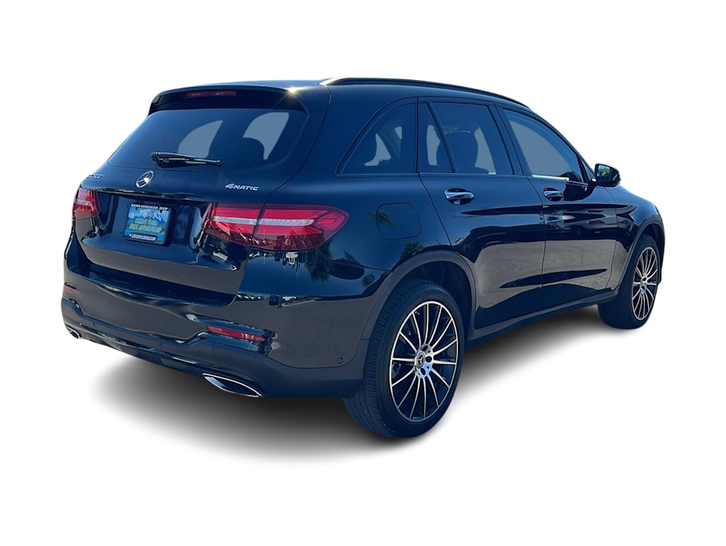 Thumbnail: 2017 Mercedes-Benz GLC - 21
