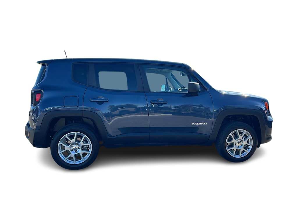 Thumbnail: 2023 Jeep Renegade - 3