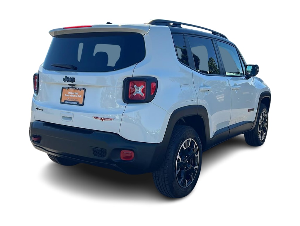 Thumbnail: 2023 Jeep Renegade - 21