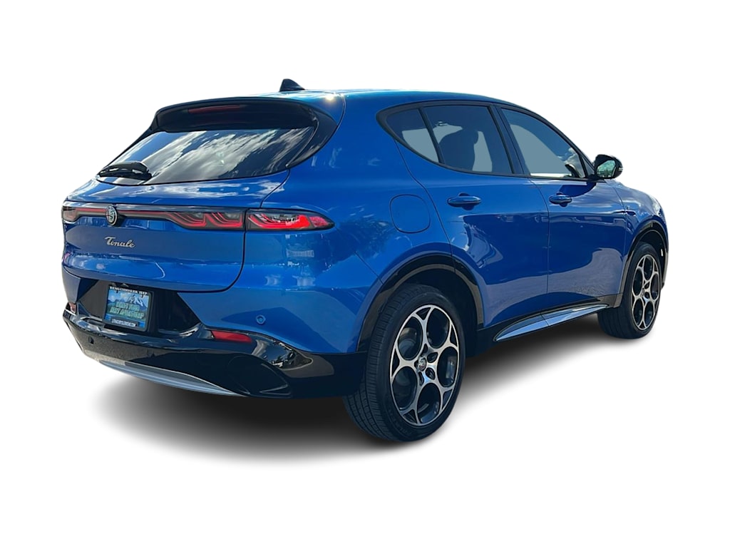 Thumbnail: 2024 Alfa Romeo Tonale - 21