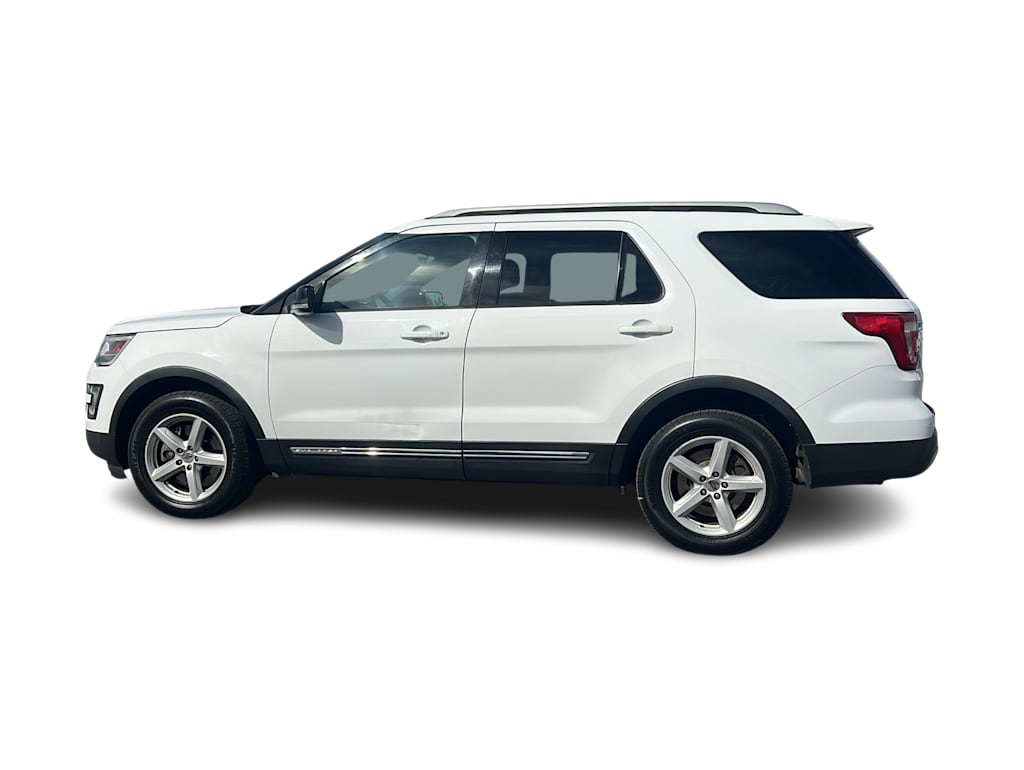 Thumbnail: 2017 Ford Explorer - 2