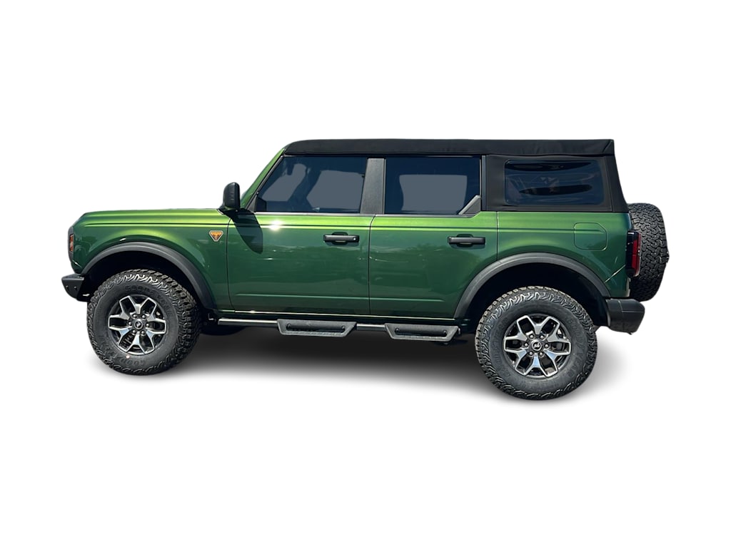 Thumbnail: 2024 Ford Bronco - 3