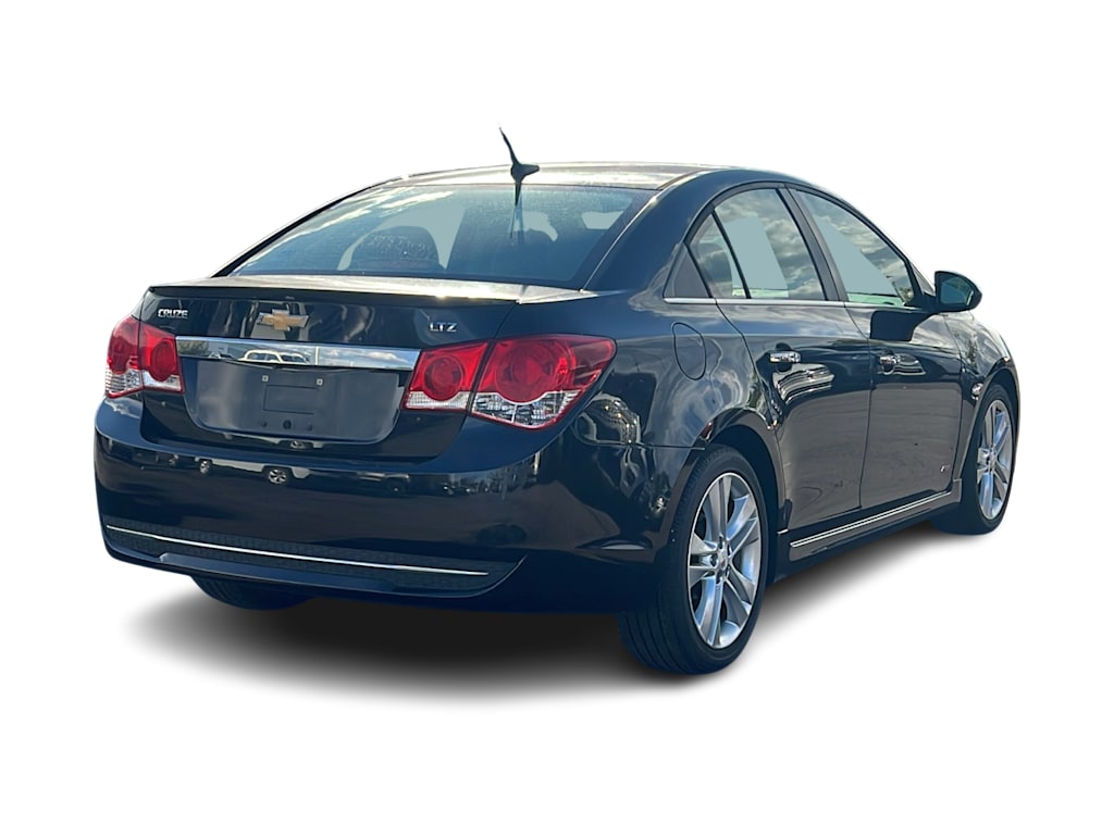 Thumbnail: 2013 Chevrolet Cruze - 9