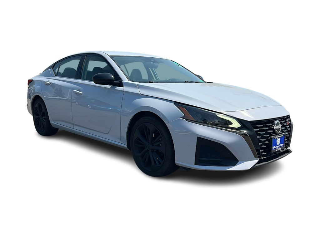 Thumbnail: 2023 Nissan Altima - 8