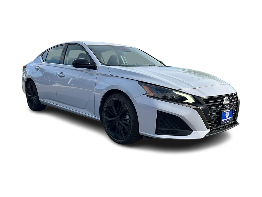 Thumbnail: 2023 Nissan Altima - 20