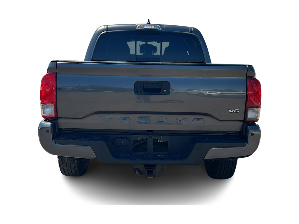Thumbnail: 2017 Toyota Tacoma - 5