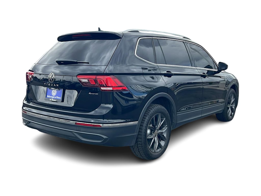Thumbnail: 2022 Volkswagen Tiguan - 22