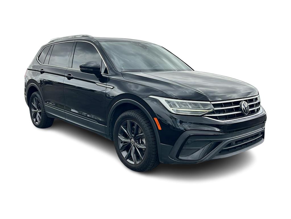 Thumbnail: 2022 Volkswagen Tiguan - 20