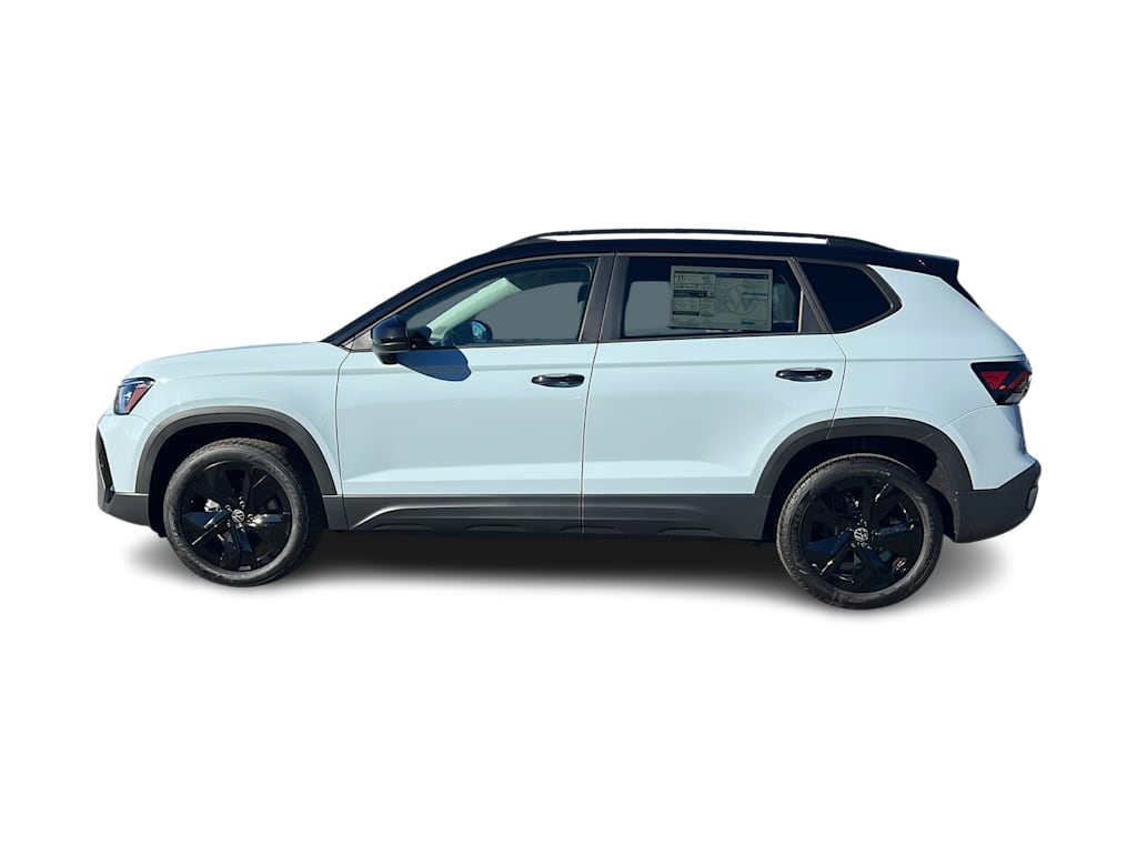 Thumbnail: 2026 Volkswagen Taos - 3