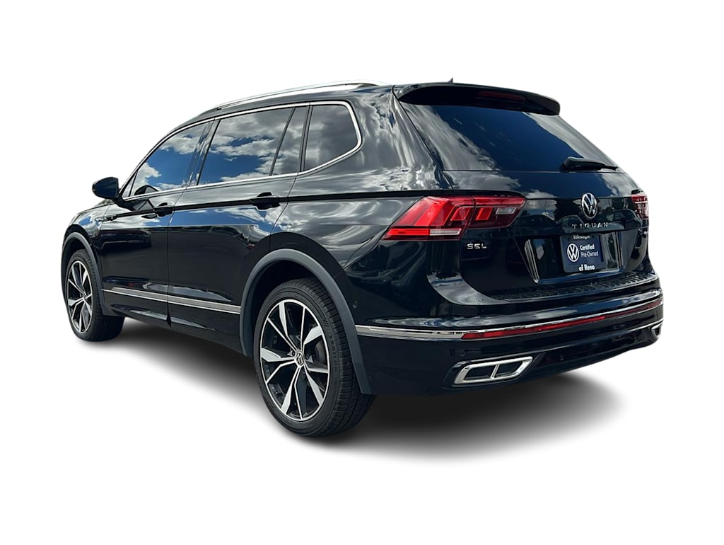 Thumbnail: 2022 Volkswagen Tiguan - 4