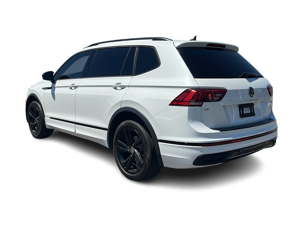 Thumbnail: 2024 Volkswagen Tiguan - 4