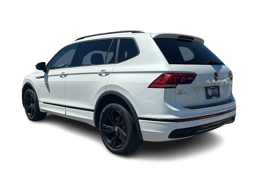 Thumbnail: 2023 Volkswagen Tiguan - 4