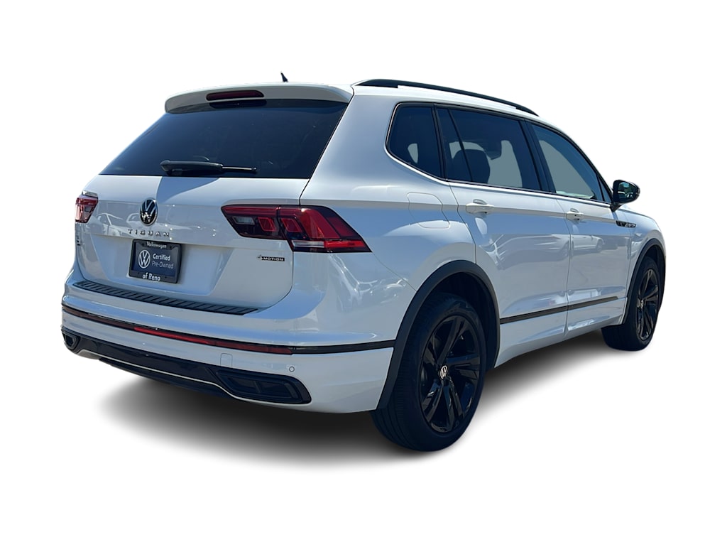 Thumbnail: 2023 Volkswagen Tiguan - 10