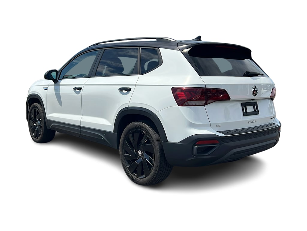 Thumbnail: 2024 Volkswagen Taos - 4