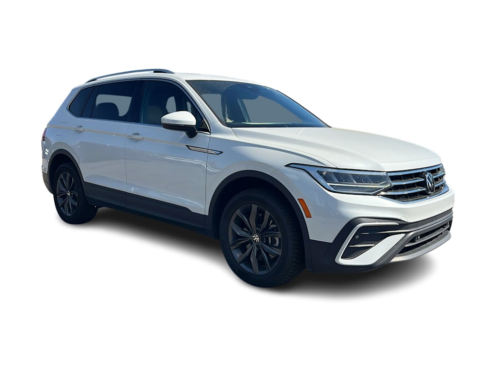 Thumbnail: 2023 Volkswagen Tiguan - 8