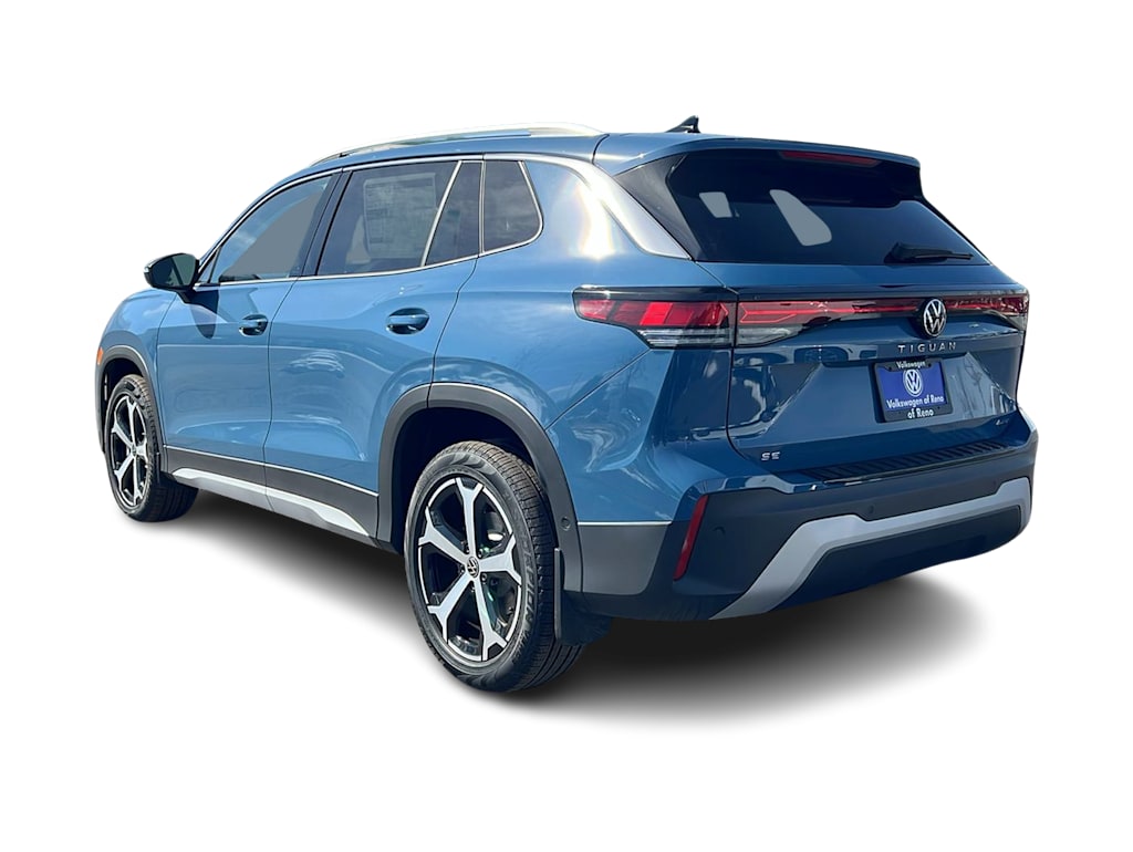 Thumbnail: 2026 Volkswagen Tiguan - 4