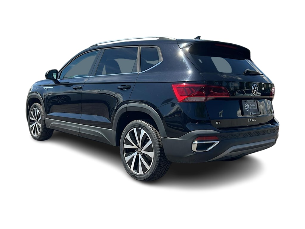Thumbnail: 2022 Volkswagen Taos - 4