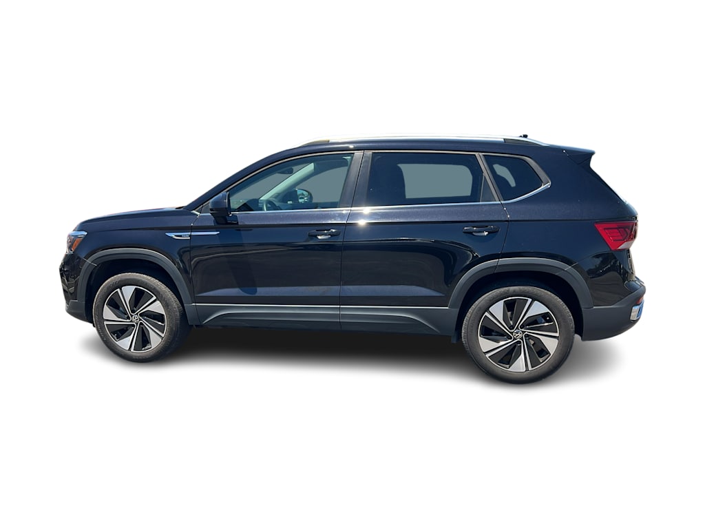 Thumbnail: 2024 Volkswagen Taos - 3