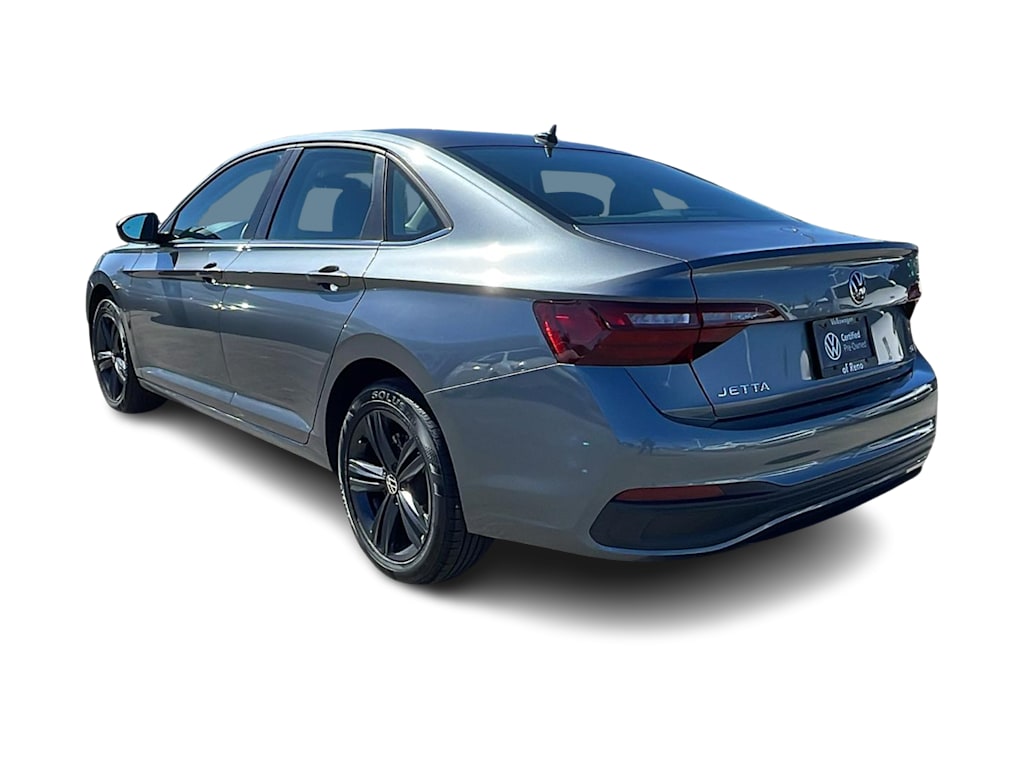 Thumbnail: 2022 Volkswagen Jetta - 4