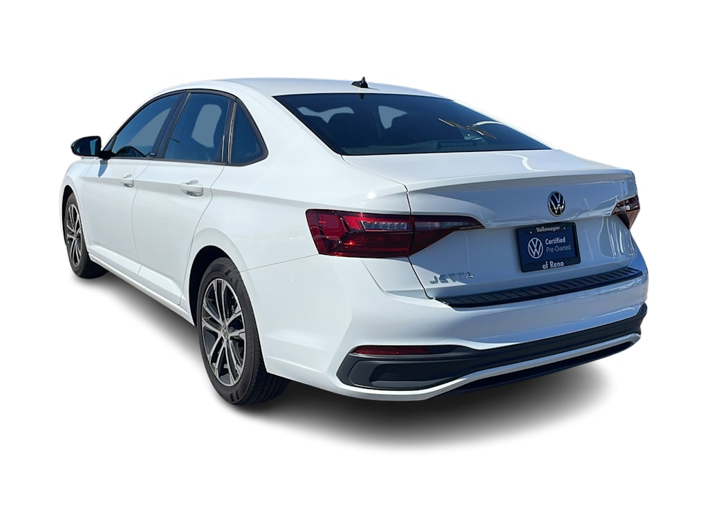 Thumbnail: 2024 Volkswagen Jetta - 4