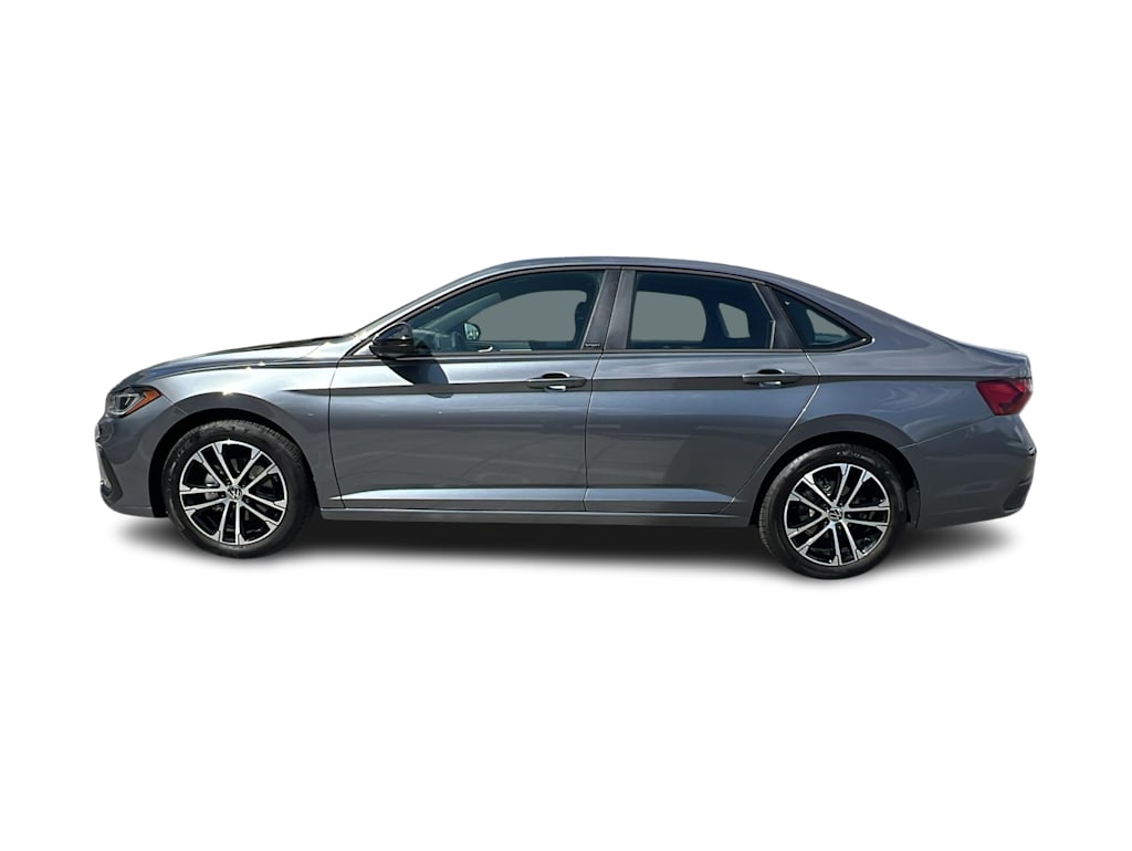Thumbnail: 2026 Volkswagen Jetta - 3
