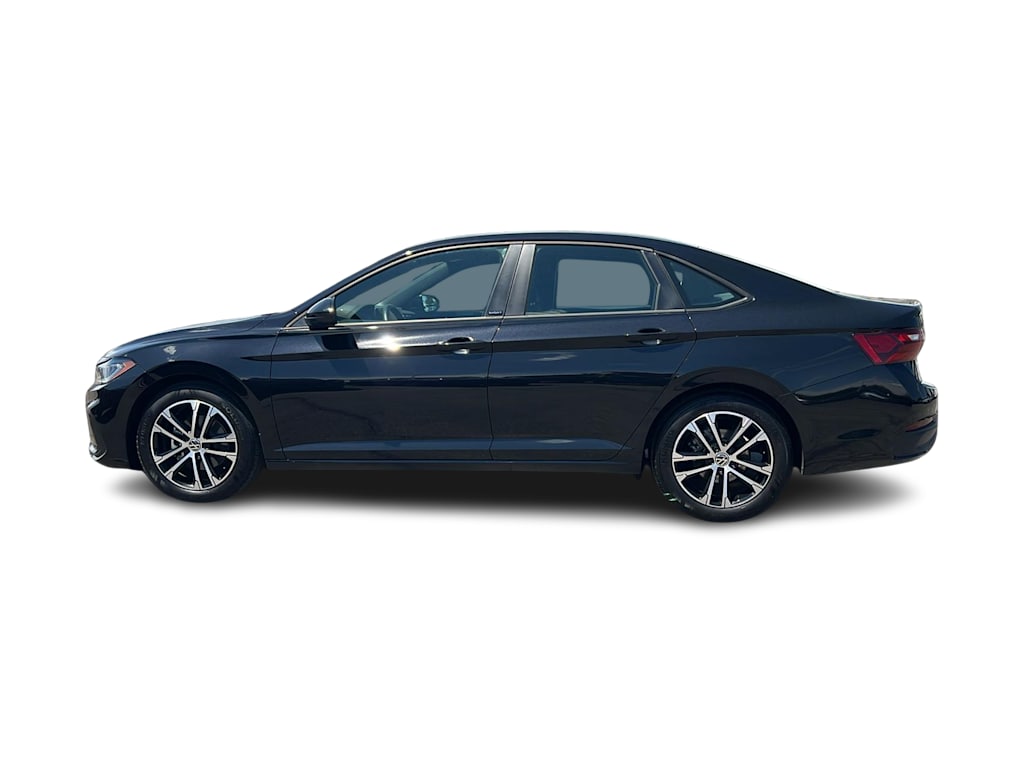 Thumbnail: 2026 Volkswagen Jetta - 3