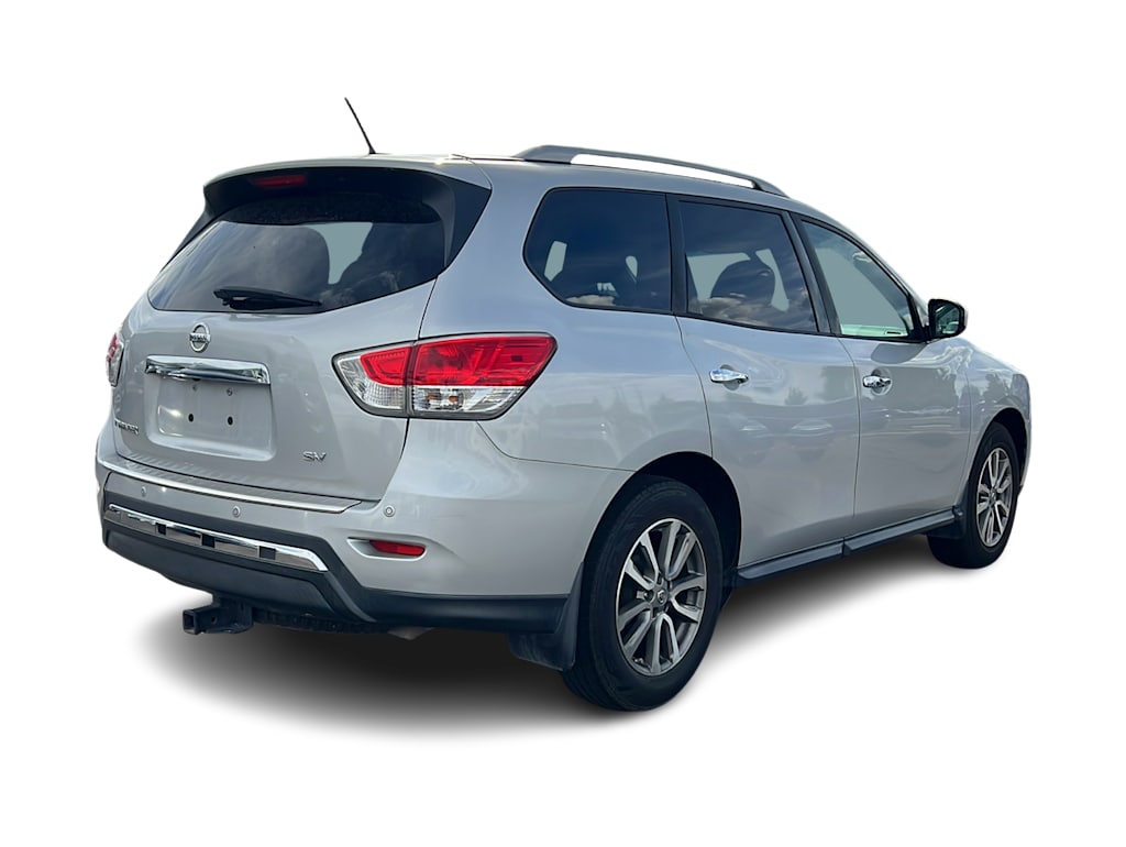 Thumbnail: 2016 Nissan Pathfinder - 10