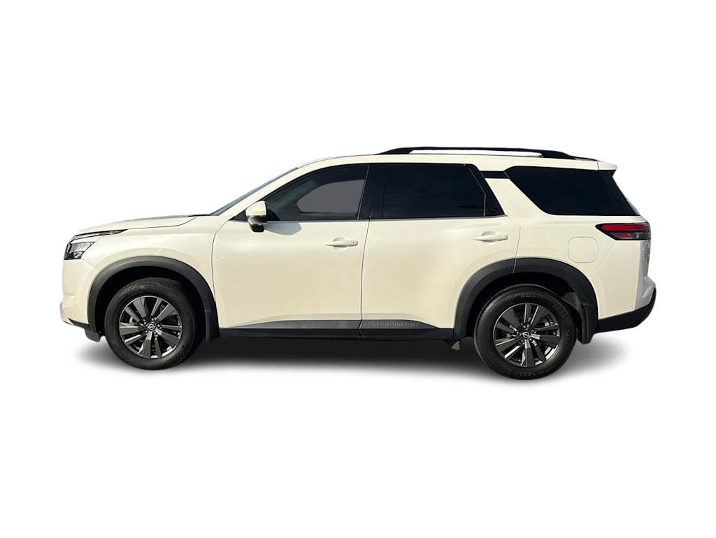 Thumbnail: 2024 Nissan Pathfinder - 3