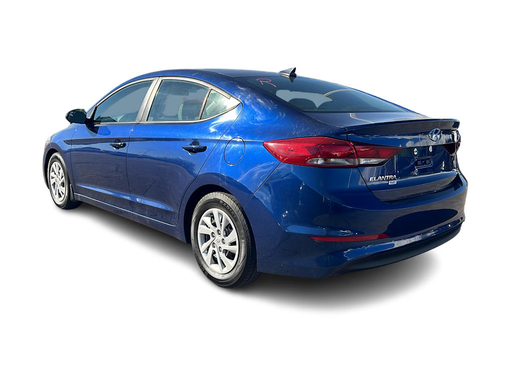 Thumbnail: 2017 Hyundai Elantra - 4