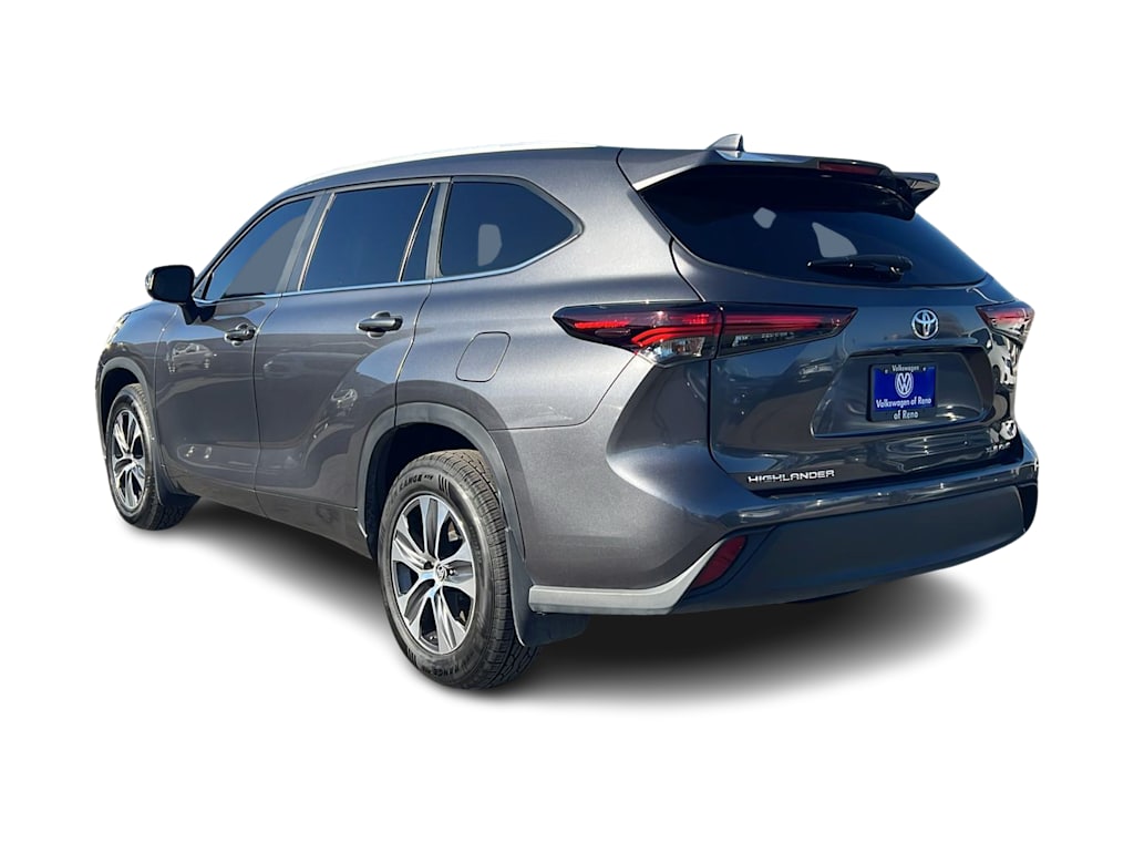 Thumbnail: 2024 Toyota Highlander - 4