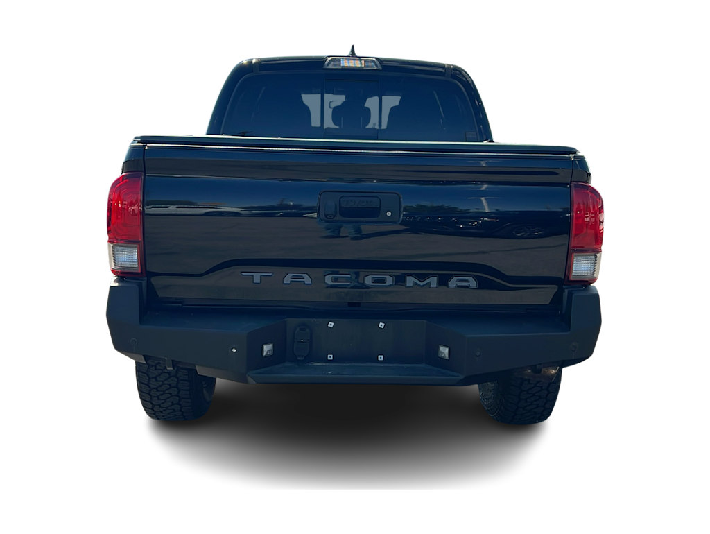 Thumbnail: 2018 Toyota Tacoma - 5