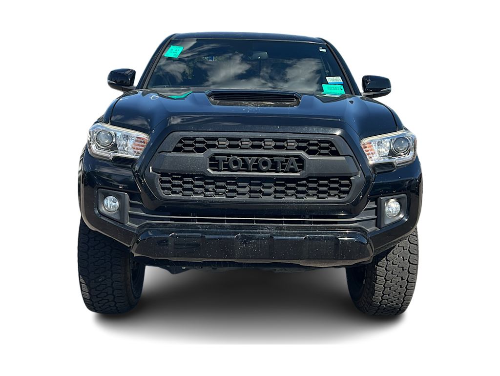 Thumbnail: 2018 Toyota Tacoma - 6
