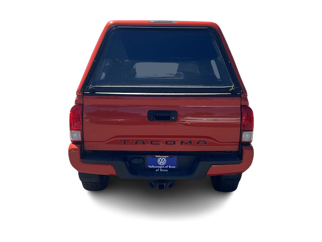 Thumbnail: 2016 Toyota Tacoma - 22