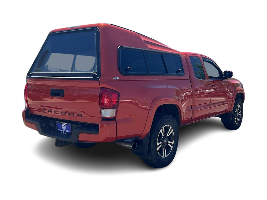 Thumbnail: 2016 Toyota Tacoma - 21