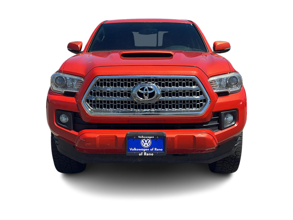 Thumbnail: 2016 Toyota Tacoma - 5