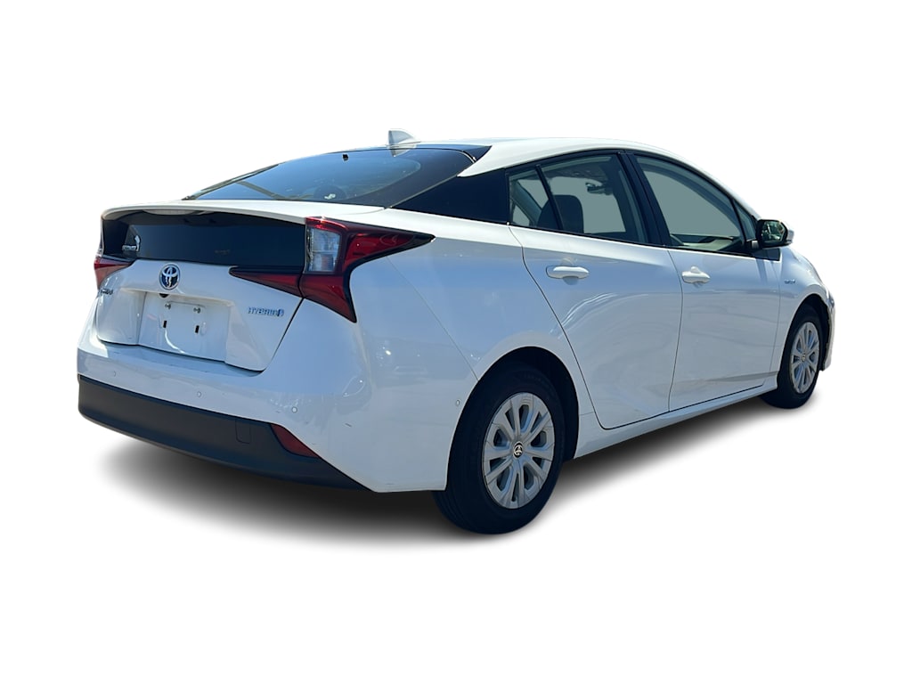 Thumbnail: 2022 Toyota Prius - 10