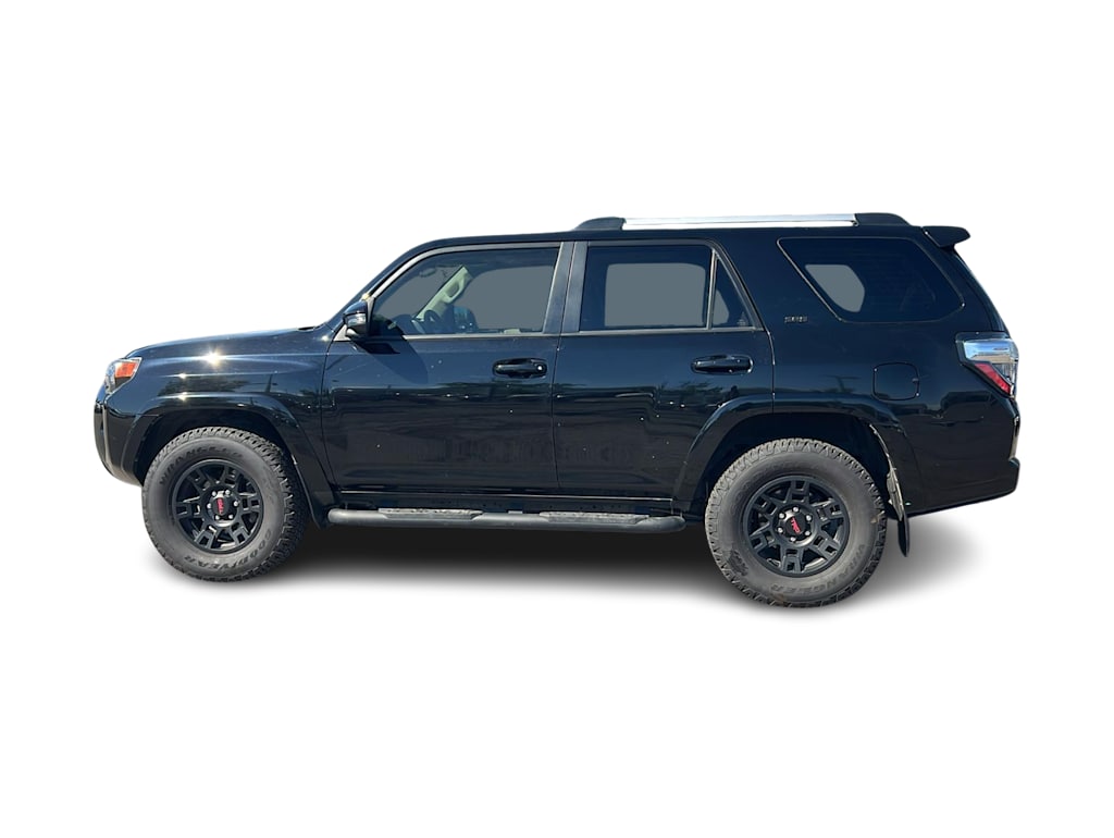 Thumbnail: 2023 Toyota 4Runner - 3