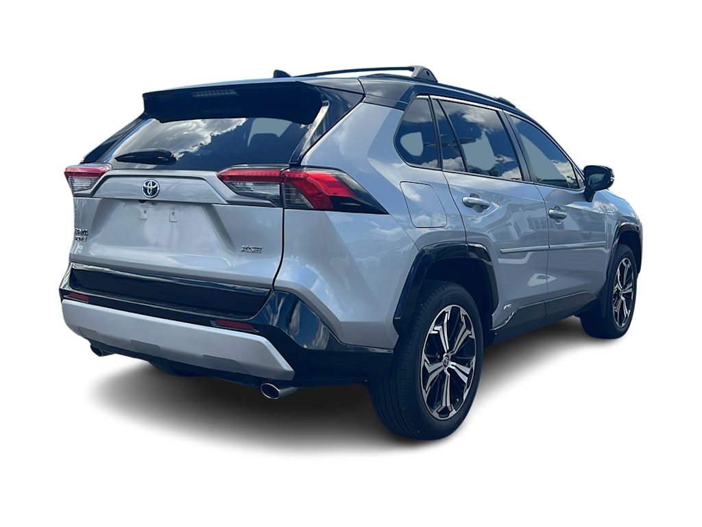Thumbnail: 2023 Toyota RAV4 - 10