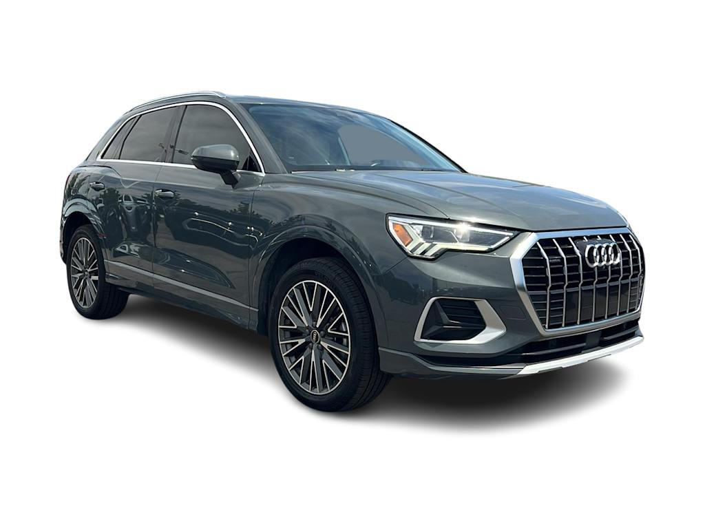 Thumbnail: 2022 Audi Q3 - 20