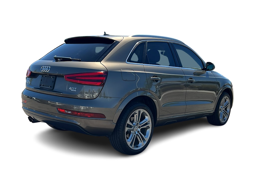 Thumbnail: 2015 Audi Q3 - 9