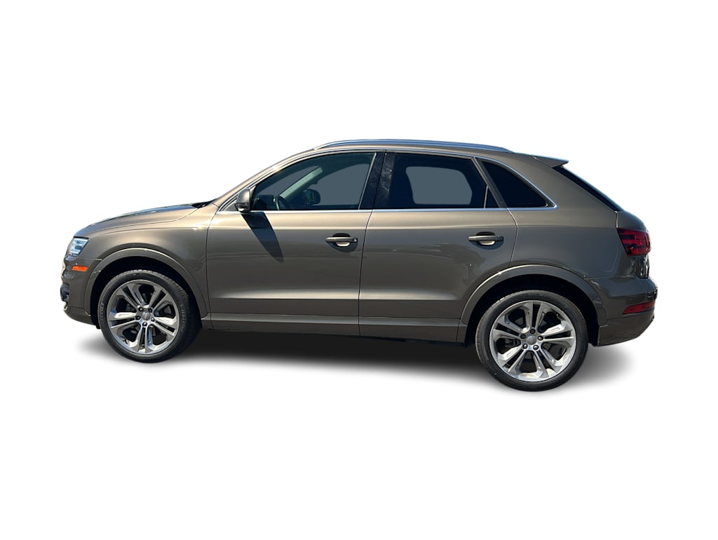 Thumbnail: 2015 Audi Q3 - 3