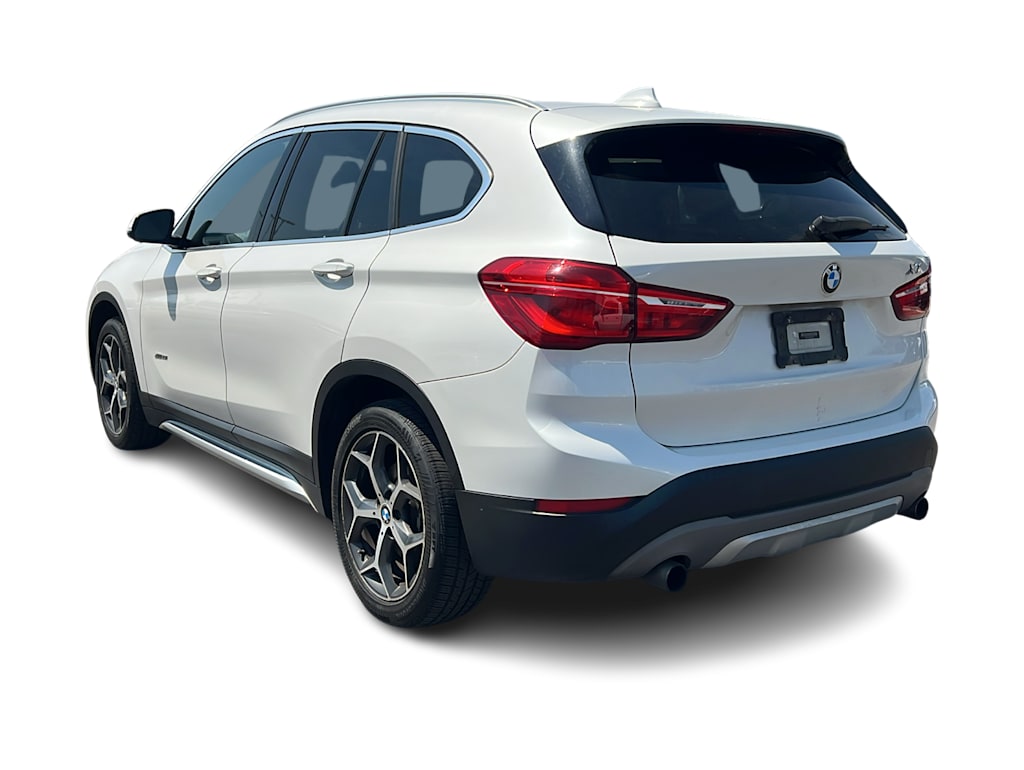 Thumbnail: 2017 BMW X1 - 4