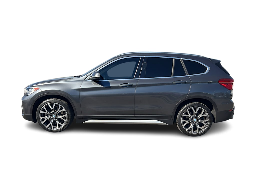 Thumbnail: 2022 BMW X1 - 3