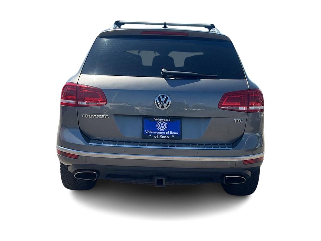 Thumbnail: 2016 Volkswagen Touareg - 5