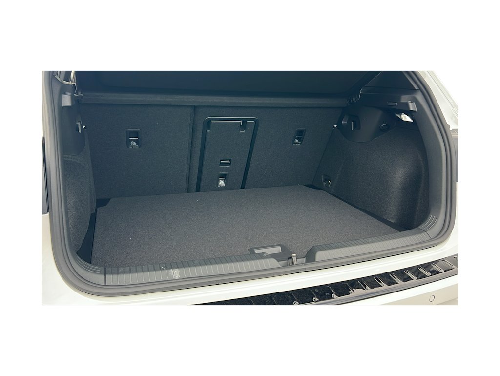 Thumbnail: 2025 Volkswagen Golf - 16