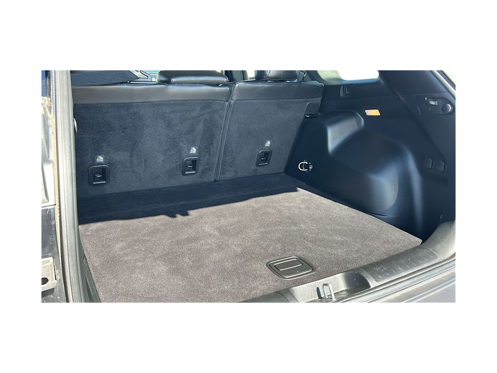 Thumbnail: 2020 Jeep Cherokee - 17