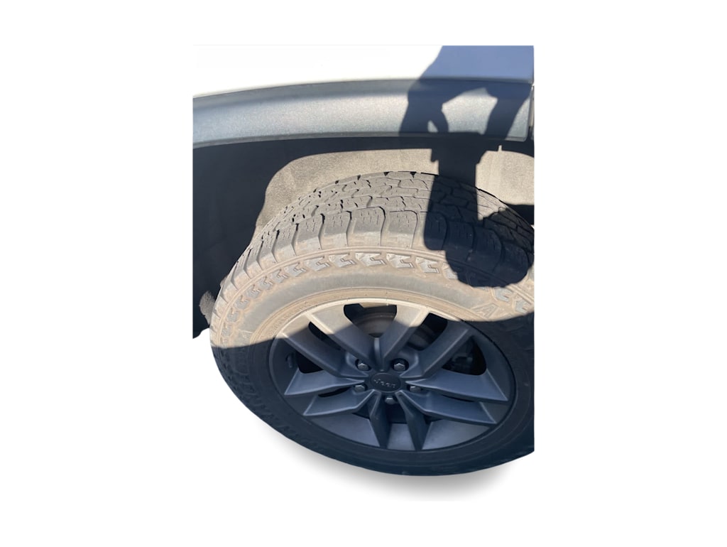 Thumbnail: 2016 Jeep Grand Cherokee - 21