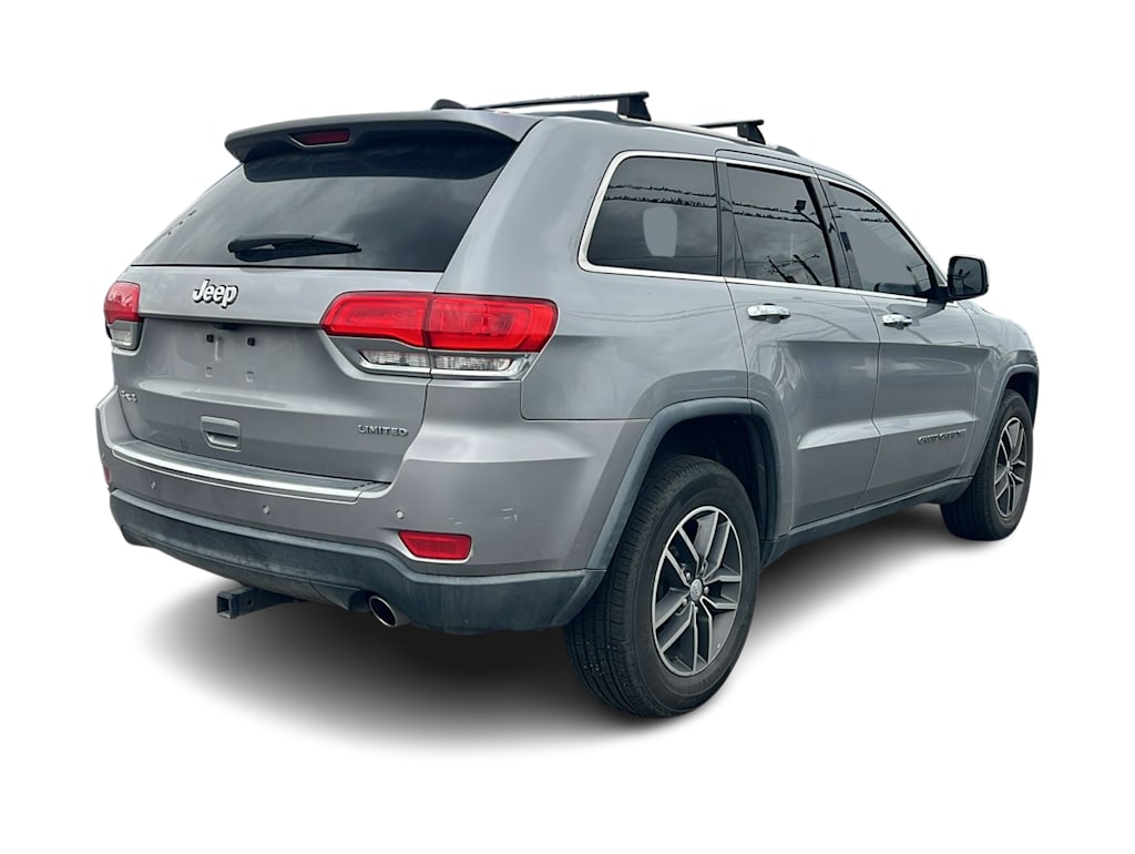 Thumbnail: 2017 Jeep Grand Cherokee - 14